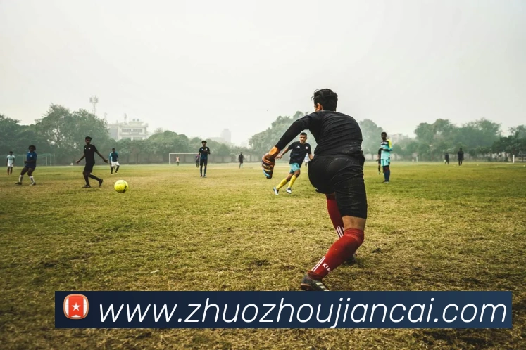 李宁点燃北京奥运会火炬 开幕式悬空点火成奥运标志性记忆影响深远